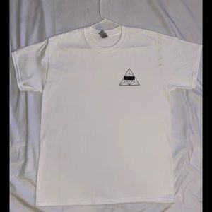 White Tee Shirt  Lifted New